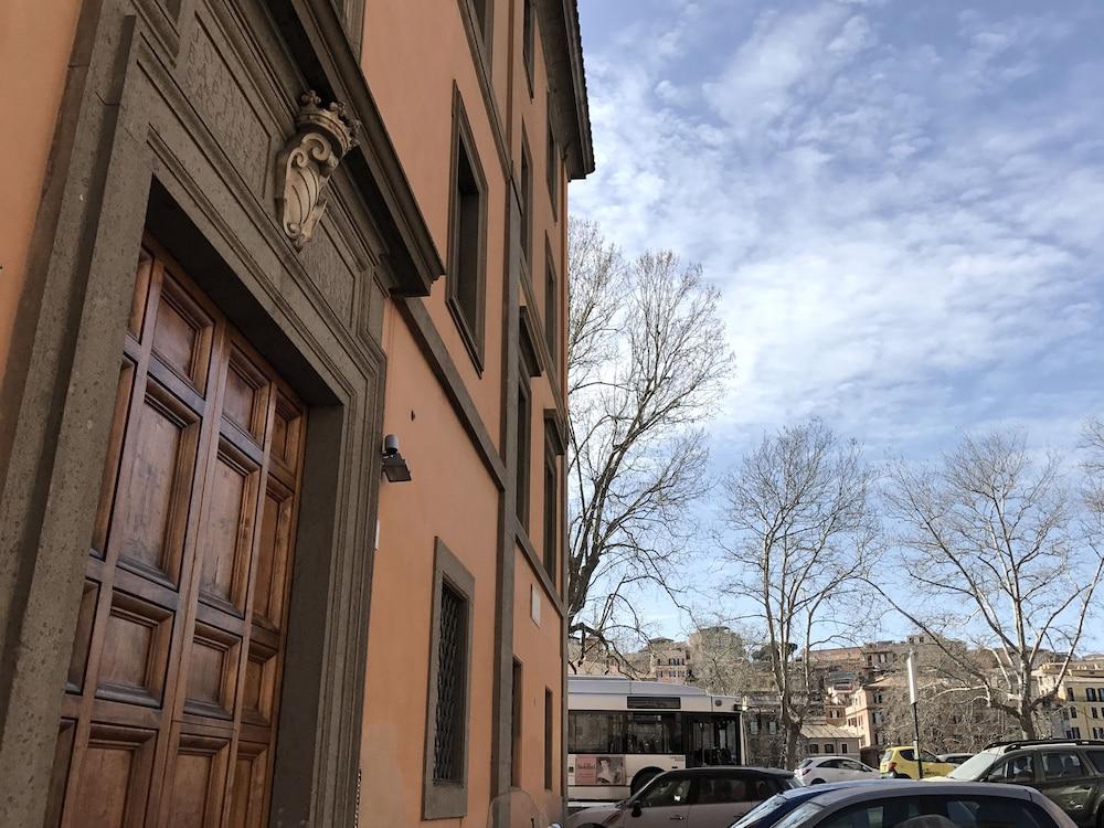 Profumo Maison Pellegrino Roma Esterno foto